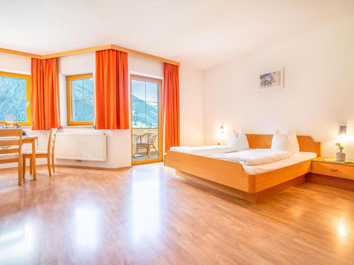 Lovely In With Mountain View Apartment *